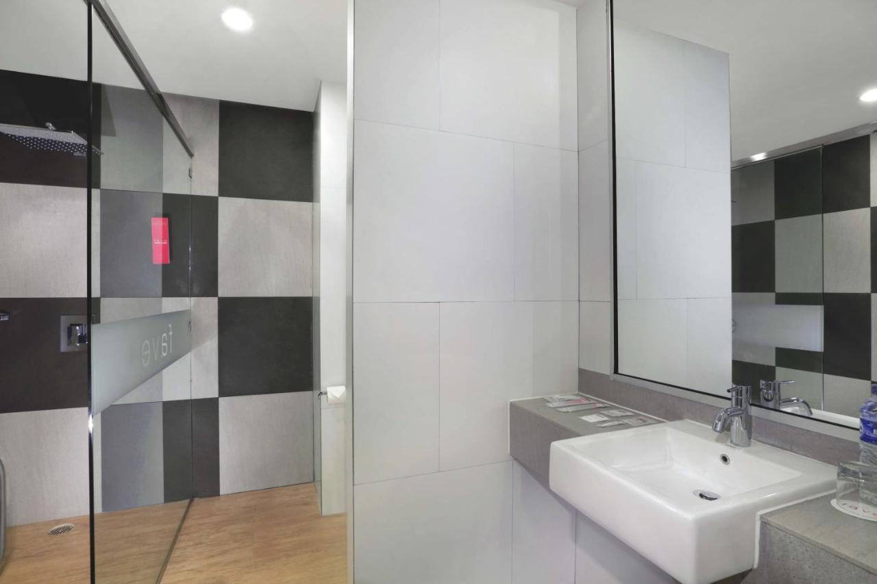 Favehotel Ahmad Yani Banjarmasin Esterno foto