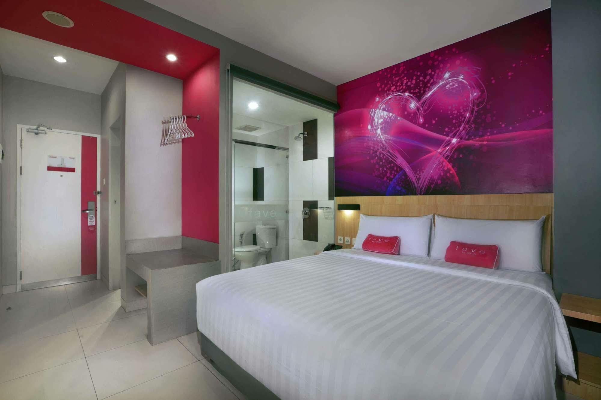 Favehotel Ahmad Yani Banjarmasin Esterno foto